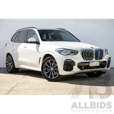11/2020 BMW X5 xDrive 30d M-Sport Package (AWD) G05 MY21 4d Wagon Mineral White Metallic Turbo Diesel 3.0L
