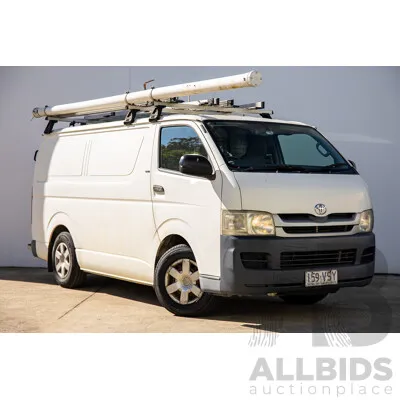 07/2009 Toyota Hiace LWB KDH201R MY07 4d Van White Turbo Diesel 3.0L