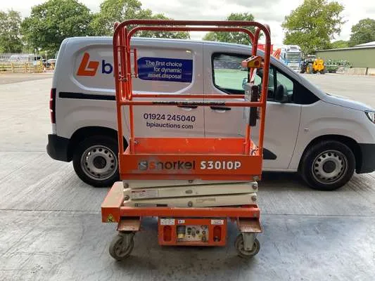 Snorkel S3010P Electric Scissor Lift