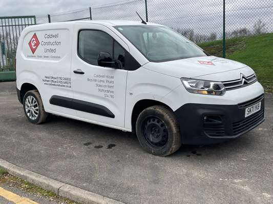 2022 Citroen Berlingo 1000 Enterprise Professional Blue HDi Panel Van SM71 YKB — photo 1