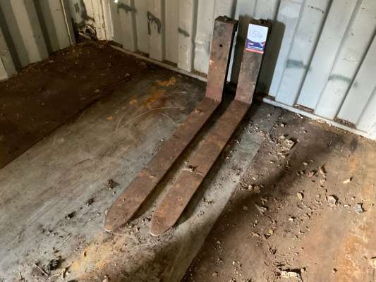 Pair 42” Forklift Truck Forks - photo 1