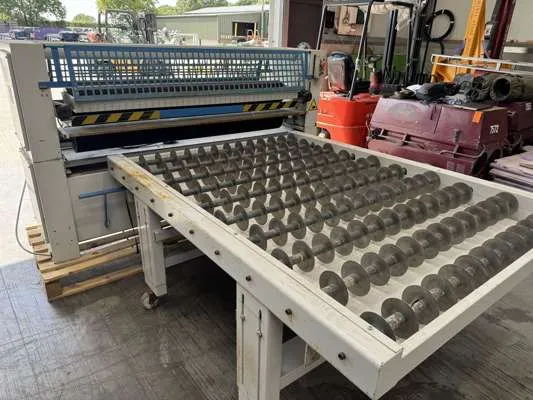 2015 Osama S2R 1600MM Capacity Powered Glue Rollers with Exit Roller Table