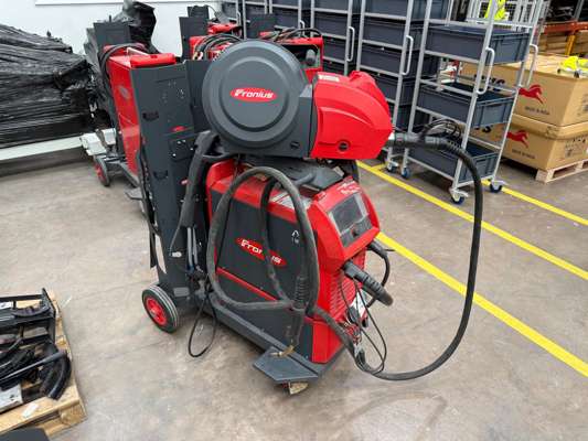 Fronius iWave 300i DC Tig Welder - 33391943 - photo 1