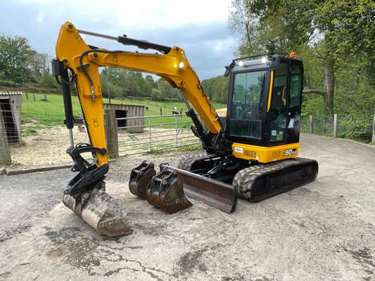 2023 JCB 50 Z-2 Rubber Tracked Excavator - photo 1