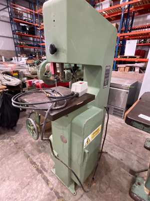 STARTRITE Vertical Bandsaw - photo 1