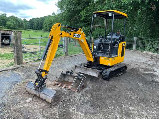 2021 JCB 16C-1 Rubber Tracked Excavator - photo 1