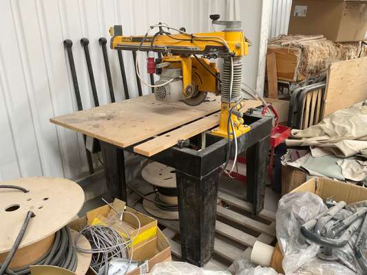 DeWalt DW729 Radial Arm Saw 415V
