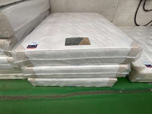 3 x Dream Vendor 4’6” Westminster Orthopaedic Mattresses - photo 1