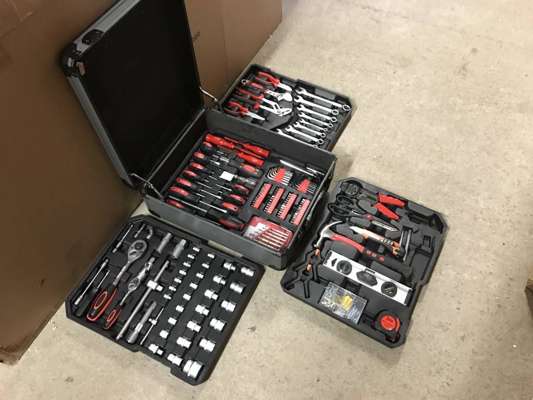 New Professional Chrome Vanadium Tool Set in Wheeled Storage Case - photo 1