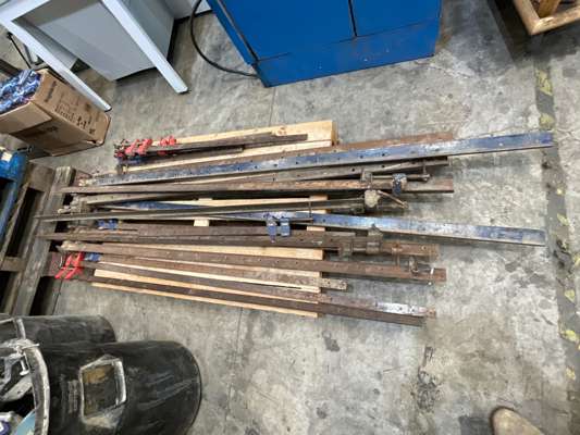 Quantity of Sash Clamps Various Sizes Approx 20 - photo 1