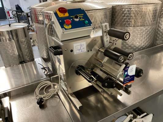 Vigo FX-10 Table Top Labelling Machine 240v — photo 1