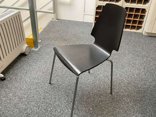 16 x Black & Chrome Wooden Chairs - photo 1