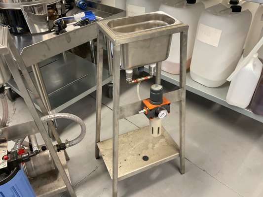 2 Station Bottle Cleaning Machine - Compressed Air - photo 1