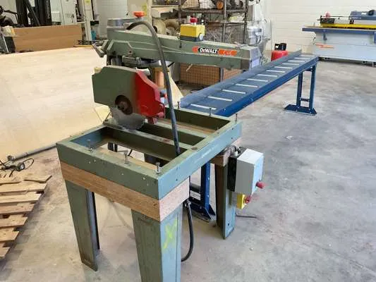DeWalt Radial Arm Crosscut Saw with Roller Conveyor
