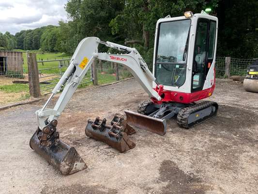 2022 Takeuchi TB216 Rubber Tracked Excavator - photo 1