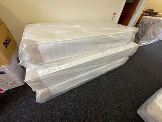 3 x Dream Vendor Mattresses - photo 1