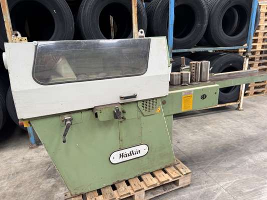 Wadkin FSP220 4 Head Planer - photo 1