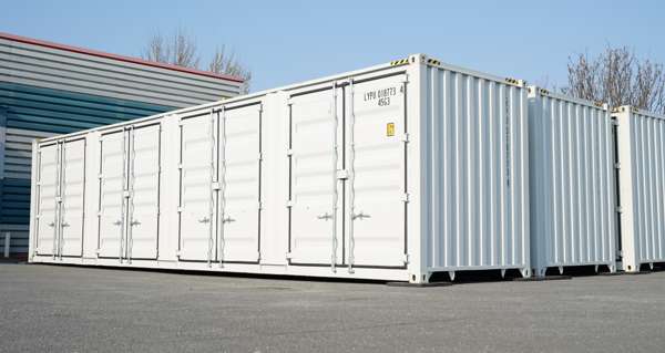 40' High Cube 5 Door Container — photo 1