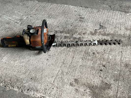 Stihl Petrol Hedge Trimmers - photo 1