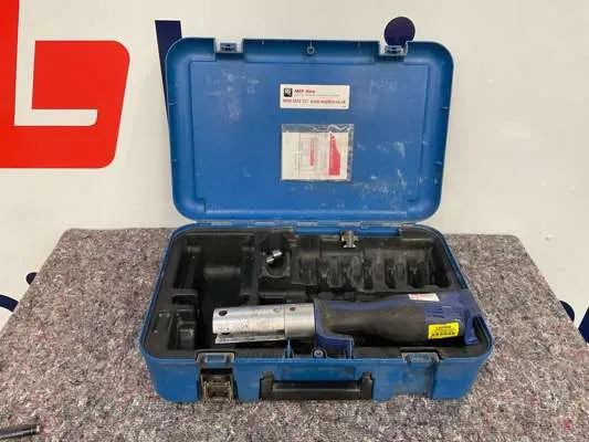Geberit ACO203XL Battery Press Tool in Case
