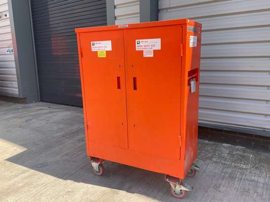 Mobile Lockable Fittings Cabinet - No Keys - Locked - photo 1