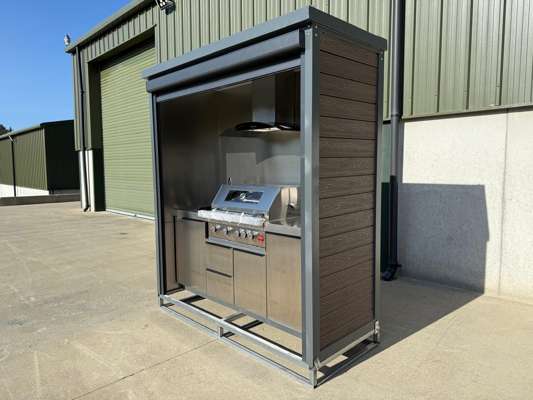 Unused 7ft BBQ House, Stainless Steel Interior, Electric Roller Blind & Bluetooth Speakers