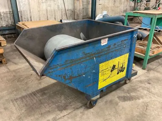 Empteezy 1000kg Forklift Tipping Skip