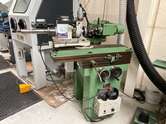 Saacke UW2 Universal Tool Grinding Machine - photo 1