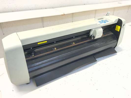 Summa D60/U 24” Vinyl & Sticker Cutter 240V - photo 1