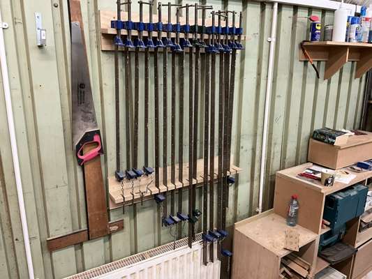 15 Record Heavy Duty Sash Clamps — photo 1