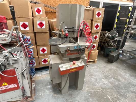 Elumatec KS 101/30 Vee -Notch & Notching Machine