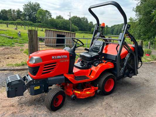 2018 Kubota G23-II High-Tip Mower - photo 1
