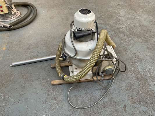 TEW Auto-Loader Hopper Loader 240V