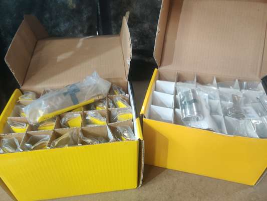 20 x Yale 50-50 Thumbturn Cylinders And 20 x Yale 35-35 Double Profile Cylinders - photo 1
