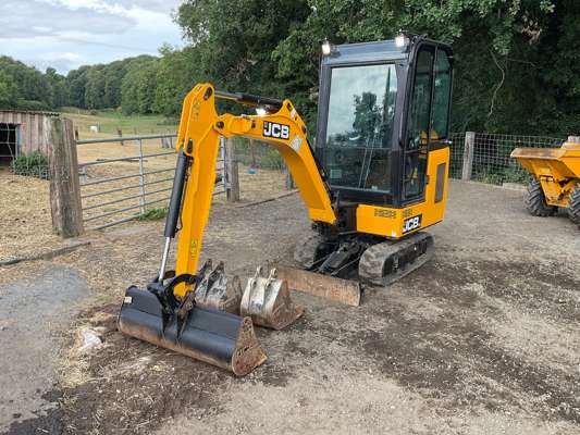 2021 JCB 15C Rubber Tracked Compact Excavator - photo 1