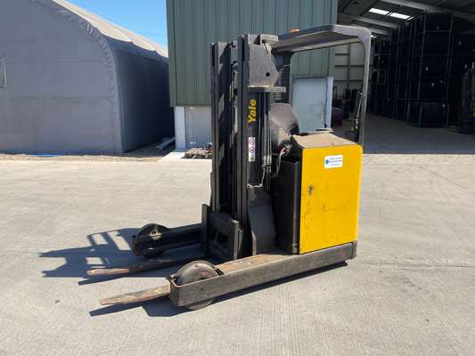 Yale Active 20 Electric Reach Truck - photo 1