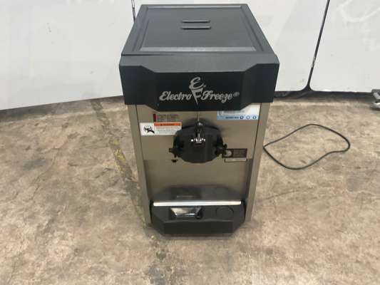 Electro Freeze Counter Top Ice Cream Maker, 240V - photo 1