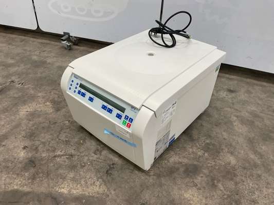 Fisherbrand Centrifuge GT2 Expert Package 240V — photo 1