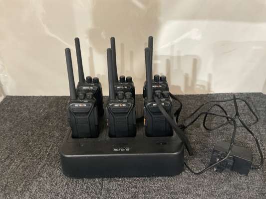 Retevis RETC 15 6 x Walkie Talkies and Docking Charger, 240V - photo 1