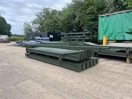 Steel Frame Building 100' x 30' x 16' – 5no 20' Bays – 15° Roof Pitch - photo 1