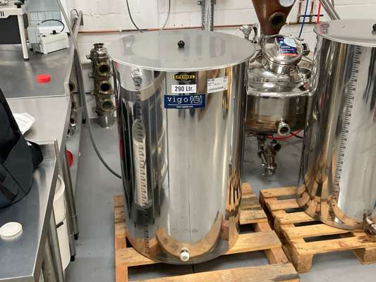 Speidel 290L Storage Tank - photo 1