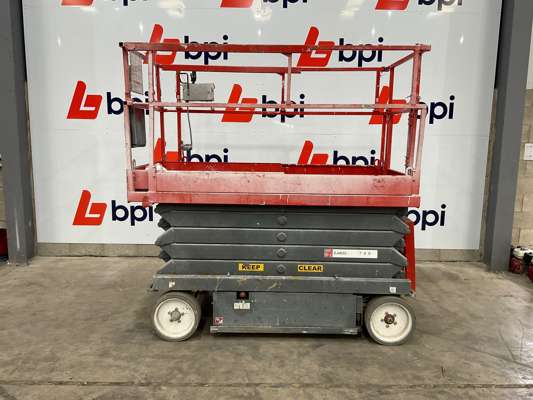 2011 SkyJack SJ4632 Electric Scissor Lift - photo 1