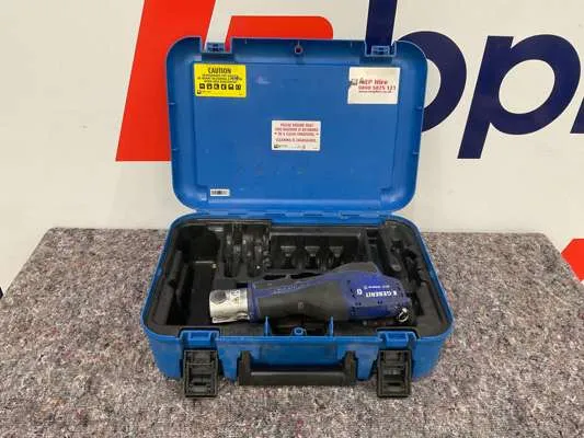 Geberit ACO103plus Battery Press Tool in Case