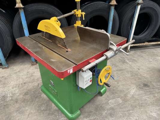 Wadkin Bursgreen 20BSW Rip Saw - photo 1
