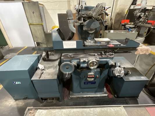 Jones & Shipman 1400 Hydraulic Surface Grinder Machine 415v with Dust Extraction Unit