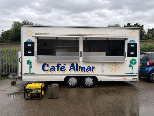 18ft Twin Axle Catering Trailer - photo 1