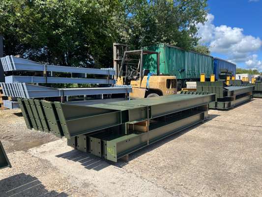 Steel Frame Building 60' x 30' x 12' – 3no 20' Bays – 15° Roof Pitch - photo 1