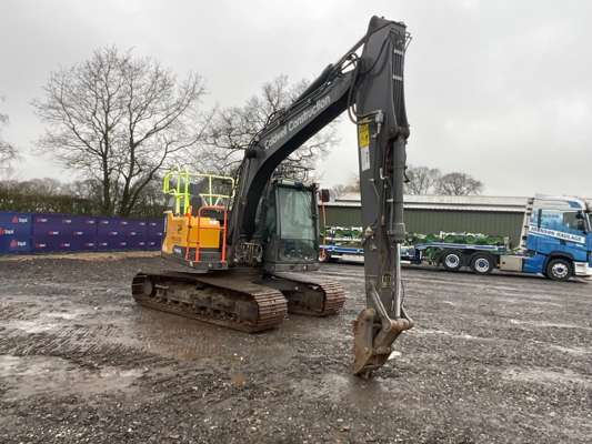 2021 Volvo EC140EL 14T Tracked Excavator - photo 1