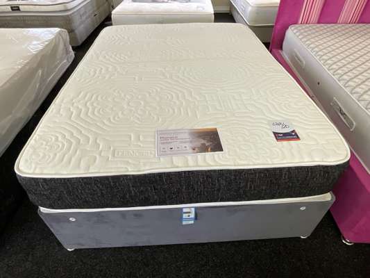 Dream Vendor 4‘6” Divan Bed - photo 1