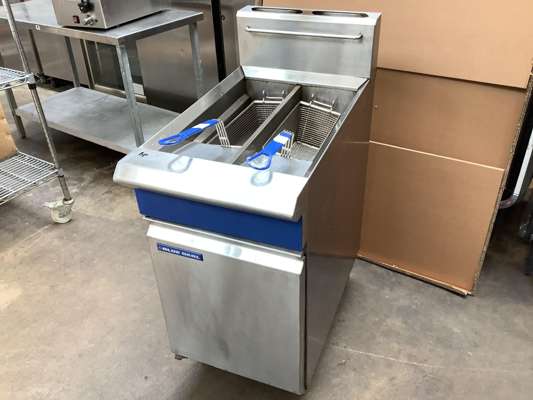 Blue Seal Double Tank Gas Fryer - photo 1